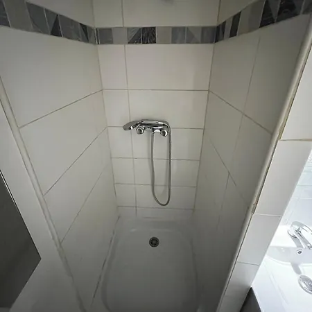 Le Sergent Апартаменты Агд